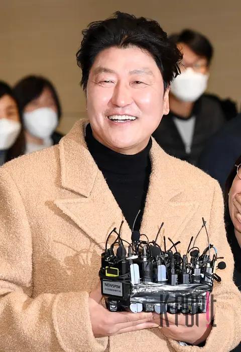 Song Kang-ho — Airport