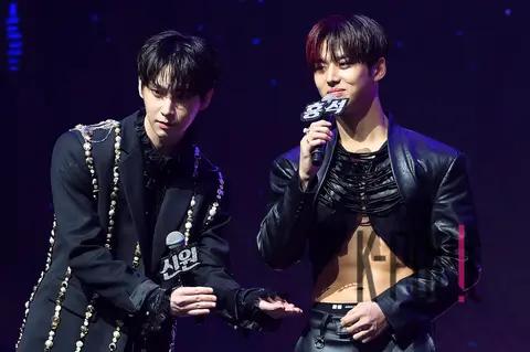 PENTAGON, Shin Won, Hong Seok — PENTAGON Showcase