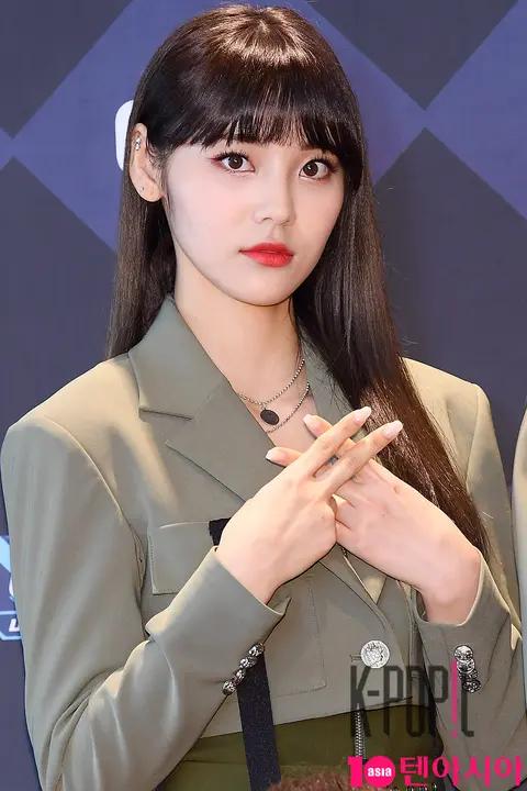 LOONA, Jinsol — M Countdown