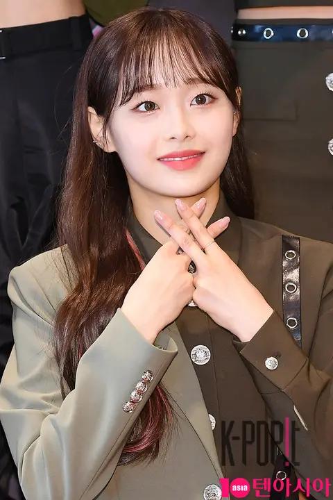 LOONA, Chuu — M Countdown