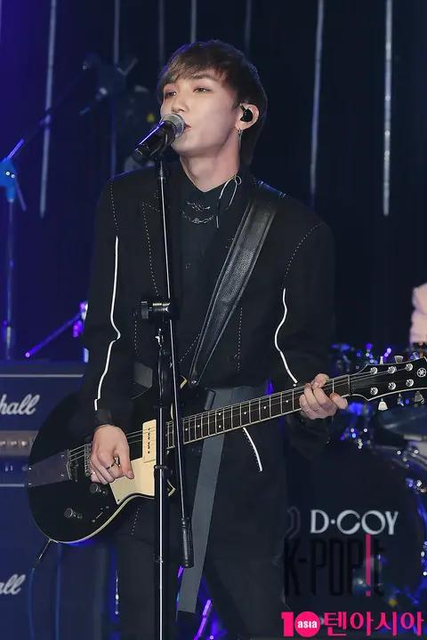Decoy, Seong-woo — Decoy Showcase