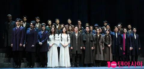 Group Photo 2 — Sherlock Holmes Press Call