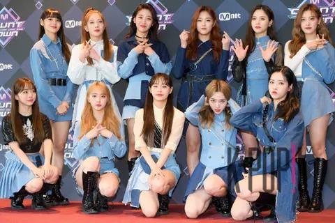 LOONA — M Countdown Rehearsal