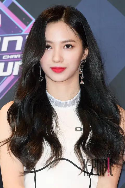 Cherry Bullet, Jiwon — M Countdown Rehearsal