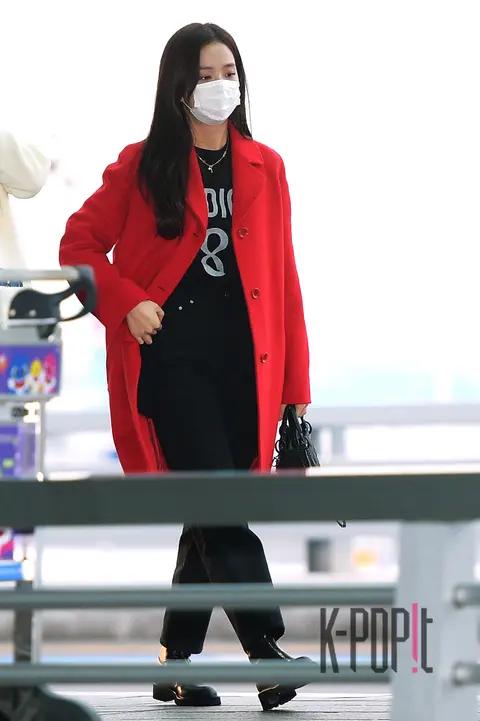 Seo Ye-jin (Reporter) — Airport, BLACKPINK, JISOO
