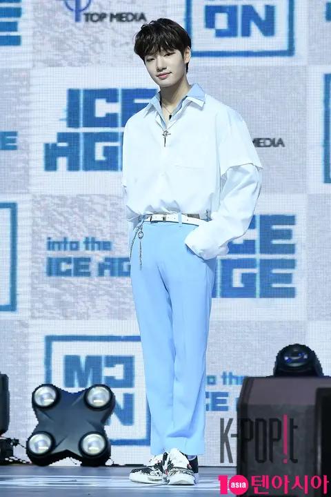 Hwi-jun — MCND Showcase — 2020-02-26