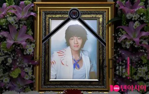 Moon Ji-yun — Moon Ji-yoon Funeral