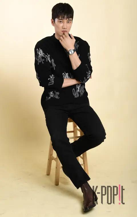 Ahn Bo-hyun — Itaewon Class Interview