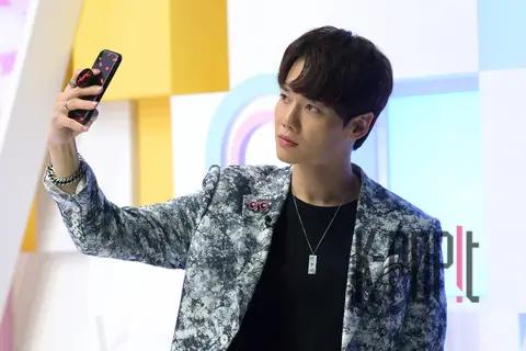 Mr. Trot, Lee Dae-won — The Fact Inta