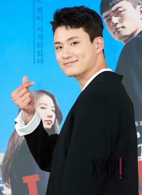 Shin Seung-ho — Contract Friendship Production Briefing
