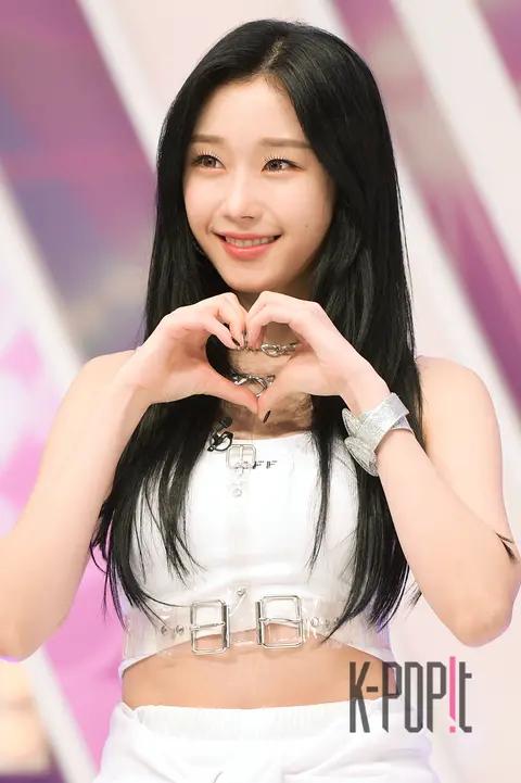 cignature, Chae Sol — Fact Insta