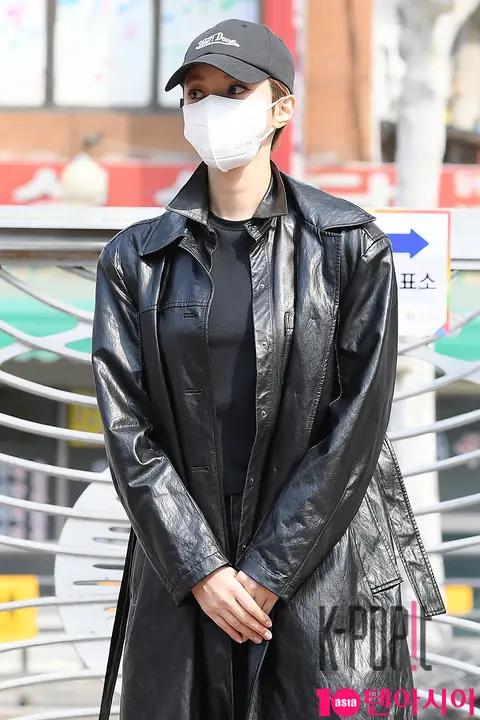 Go Jun-hee 3 — 21st Parliamentary Election Polling Station