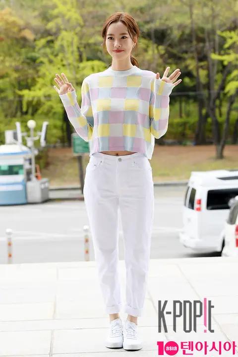 Jin Se-yeon — Jung Eun-ji's Music Square