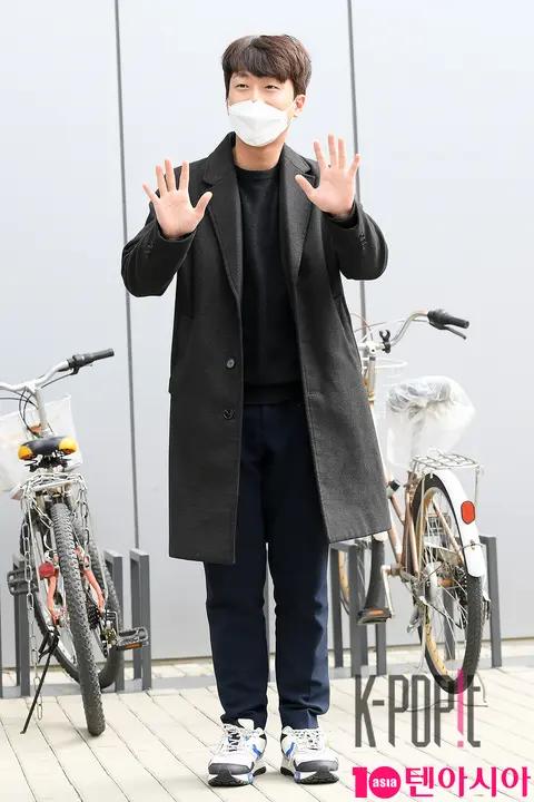 Lee Chan-won — Mr. Trot Knowing Bros