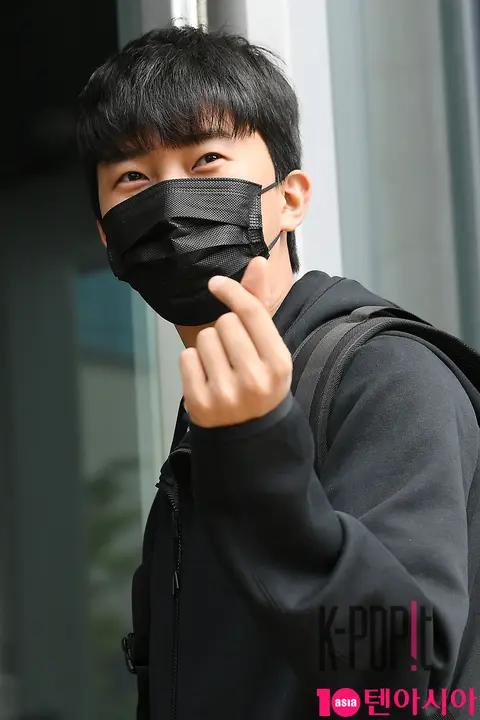 Im Young-woong — Mr. Trot Knowing Bros
