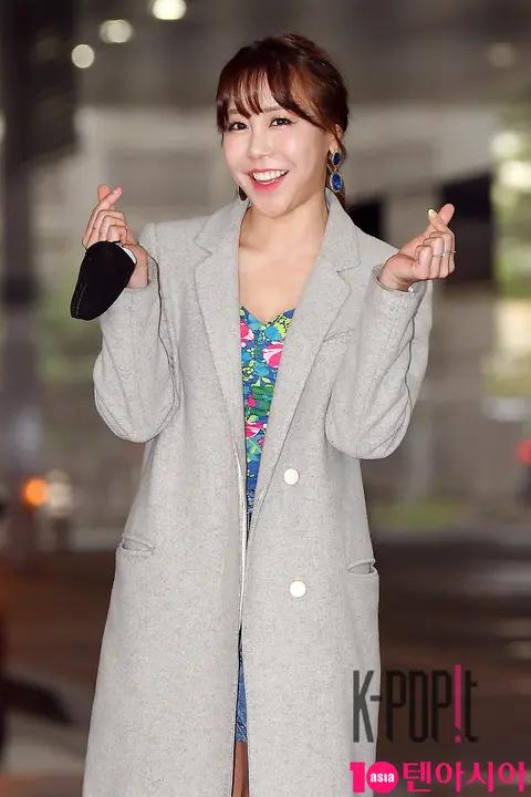 Hwang In-sun — Video Star Arrival — 2020-04-30