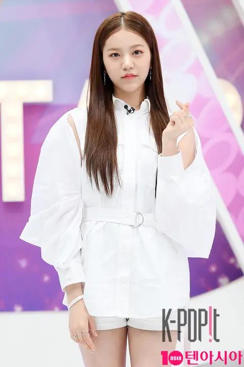 Rena 3 — LOONA/NewJeans-related Content