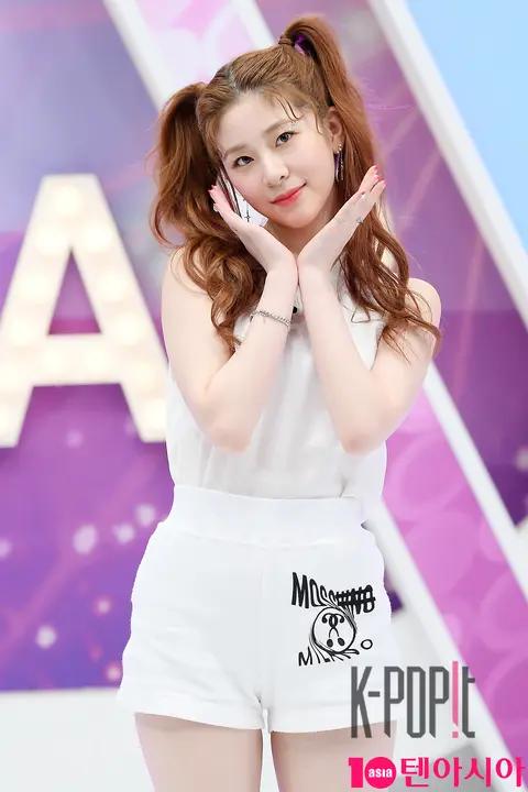 Min-ju — LOONA/NewJeans-related Content