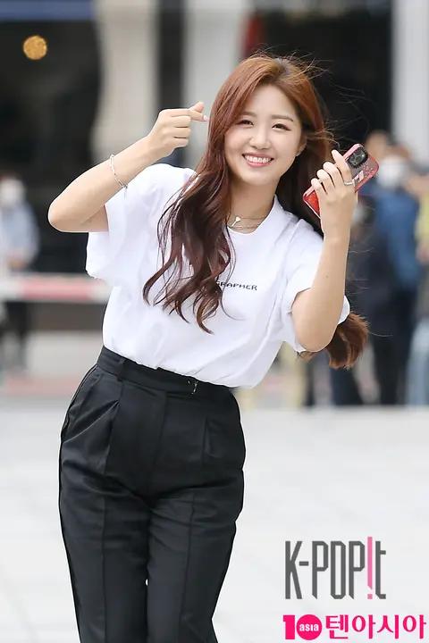 Jung Da-kyung — Miss Trot