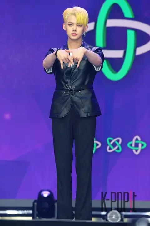 TXT, Yeon-jun — TXT Showcase
