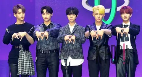 TXT — TXT Showcase