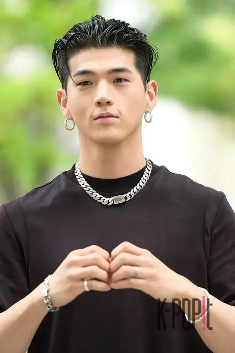Trip to K-pop Arrival — Online Music Journey