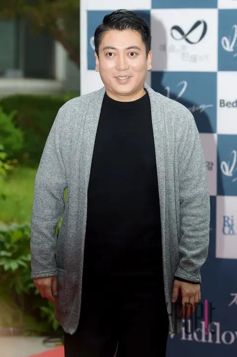 Park Myung-hoon — 7th Wildflower Film Awards Red Carpet
