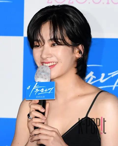 Lee Ju-young — Baseball Girl Press Screening