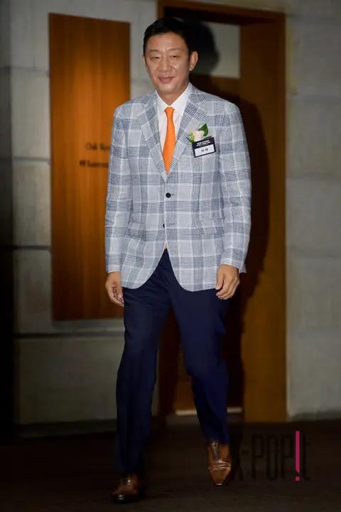 Huh Jae — 2020 Brand Customer Loyalty Awards