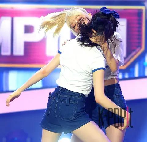 IZ*ONE, Choi Ye-na — Show Champion