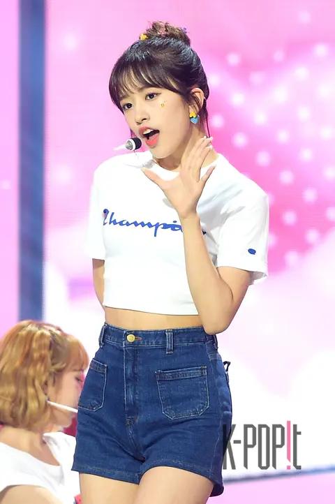 IZ*ONE, An Yu-jin — Show Champion