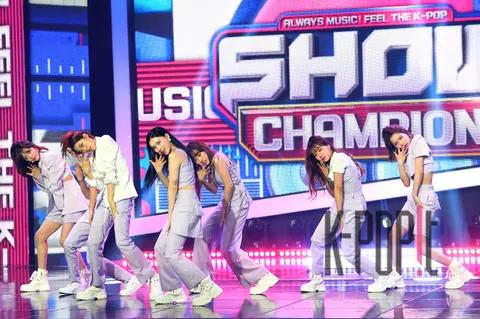 Weki Meki — Show Champion