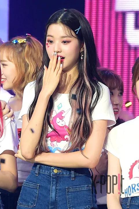 Jang Won-young — Show Champion