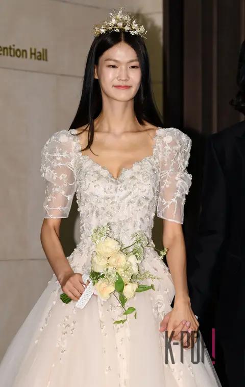 Jeon Su-min — Wedding Press Conference