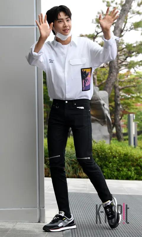 Lee Jin-hyuk — Radio Arrival