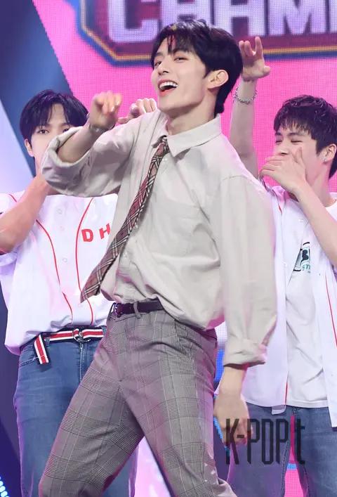 VERIVERY, Kang Min — Show Champion