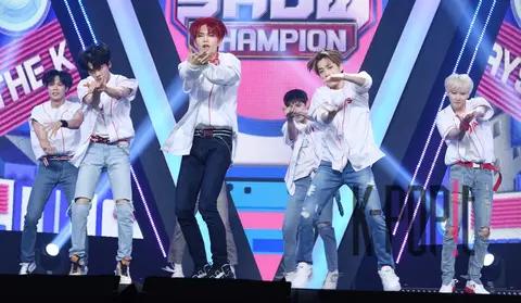 VERIVERY — Show Champion