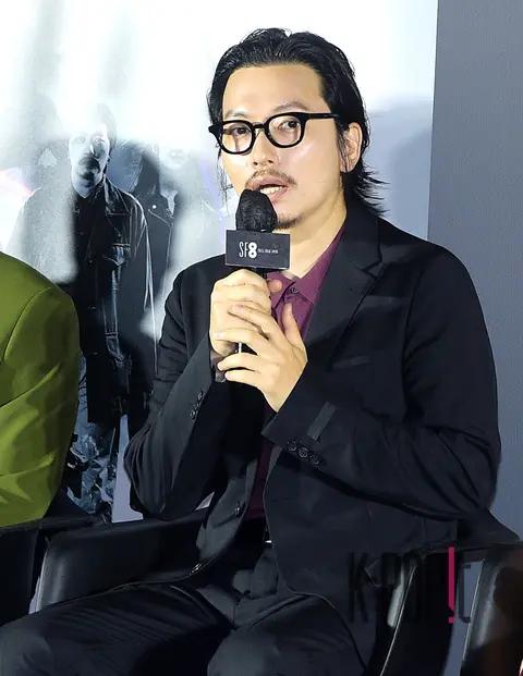 Lee Dong-hwi — SF8 Production Report