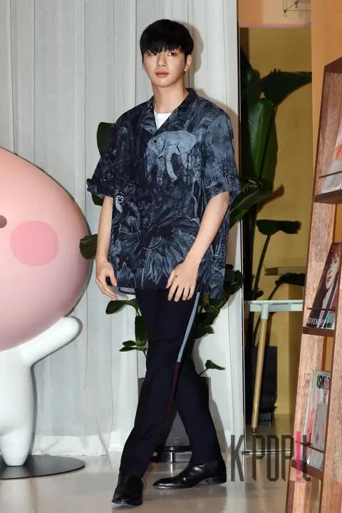 Kang Daniel — Guerrilla Interview