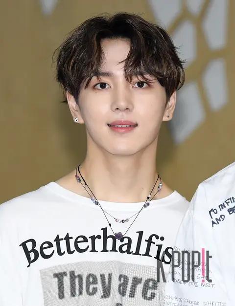 Kino (PENTAGON) — Golden Way Book Concert