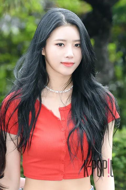Lee Mi-joo (Lovelyz) — Quiz Over Idol Arrival