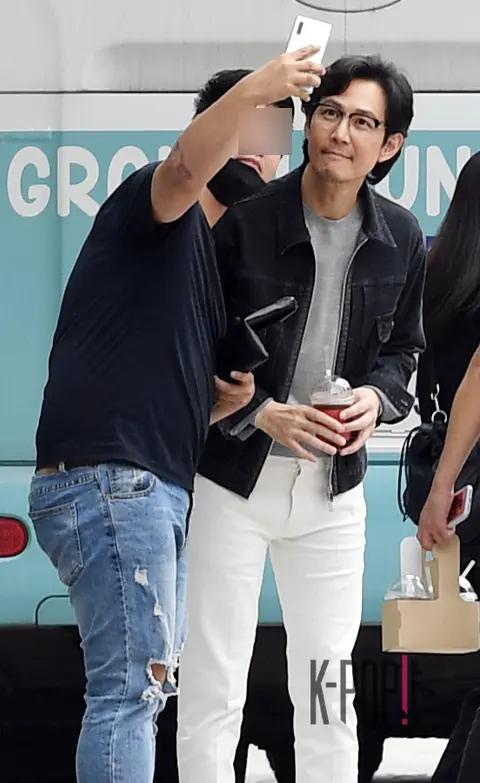 Lee Jung-jae — Radio Arrival