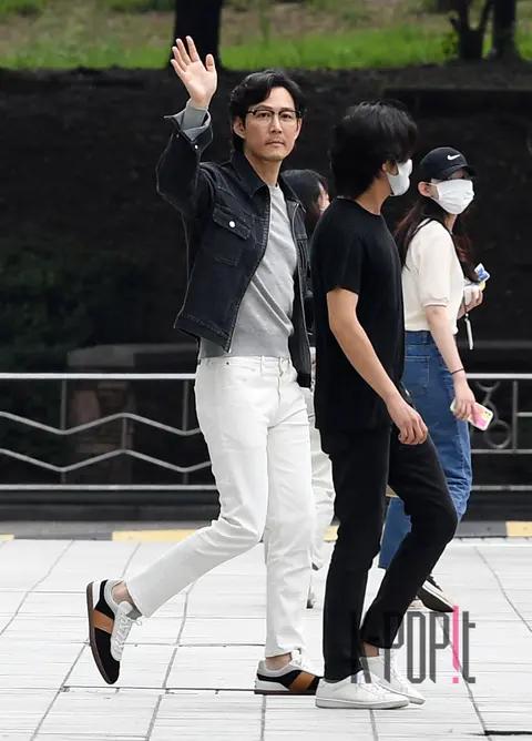 Lee Jung-jae — Radio Arrival
