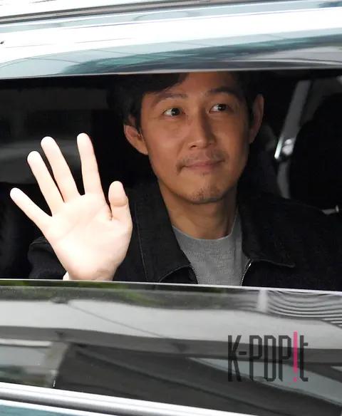 Lee Jung-jae — Radio Arrival