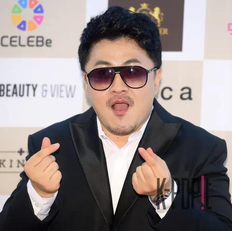 Defcon — 8th Korea Arts and Culture Awards Ceremony