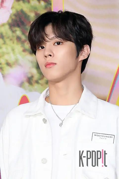 Kim Woo-seok — Twenty Twenty Production Briefing — 2020-08-12