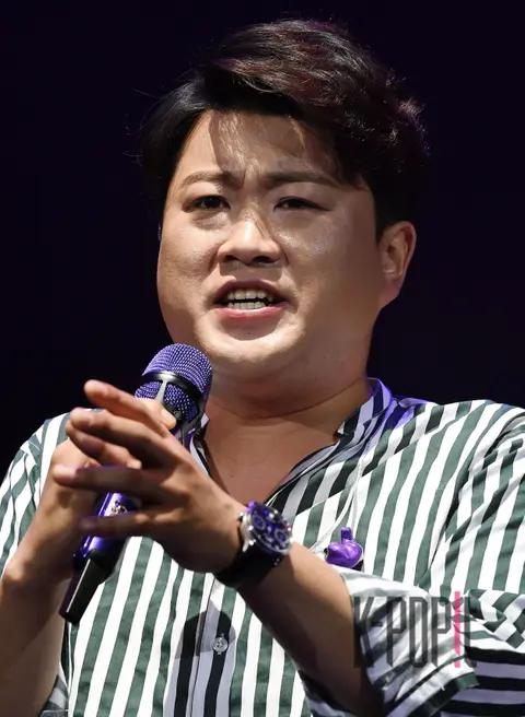Kim Ho-joong — Kim Ho-joong Concert Live Broadcast
