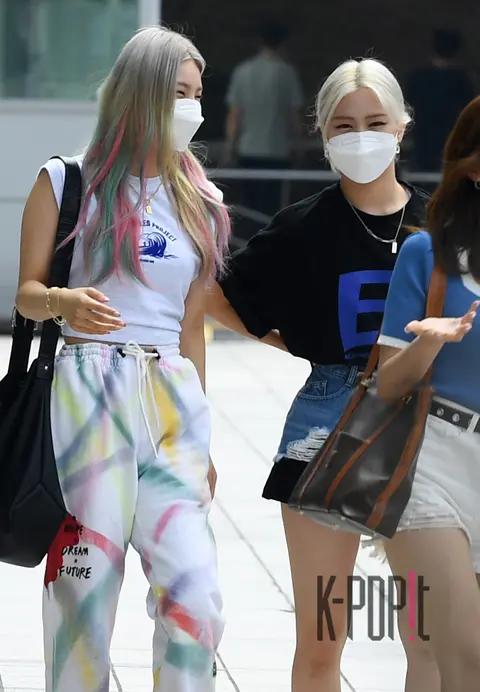 ITZY, Yeji, Ryujin (ITZY) — Radio Arrival