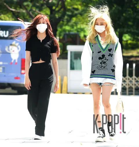 CLC — Two O'Clock Escape Cult Two Show Arrival