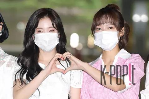 APRIL, Chae-gyeong, Yena — Show Champion Arrival